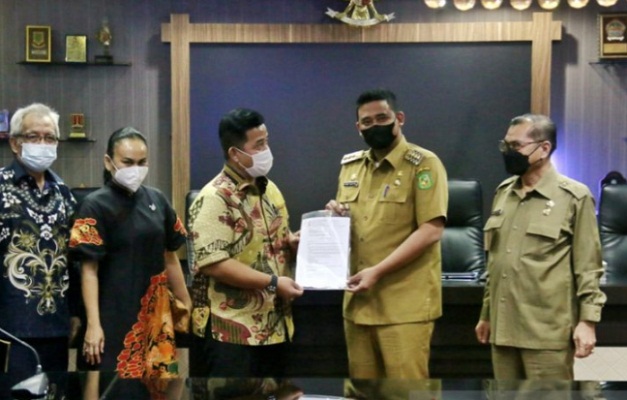 Wali Kota Medan Bobby Nasution ketika menerima rombongan APPBI Sumut di Kantor Wali Kota Medan